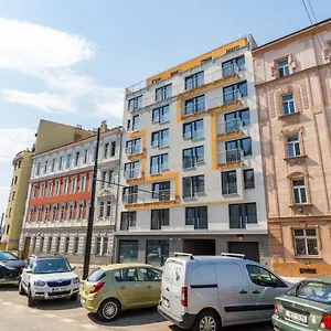  Apartament One Bedroom Penthouse # 82 In The Brand New Building Close To The Center With Free Parking
